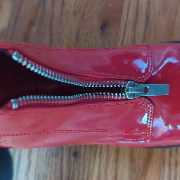 GAP Red Patent Leather Kids Zip Boots - Picture 5 of 7